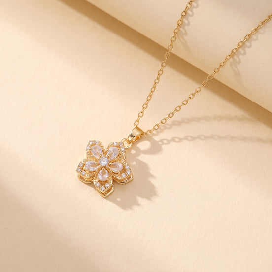 Flower pendant necklace with clear stones