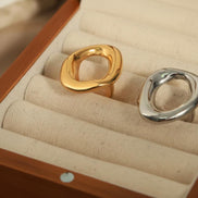 Modern Abstract Ring