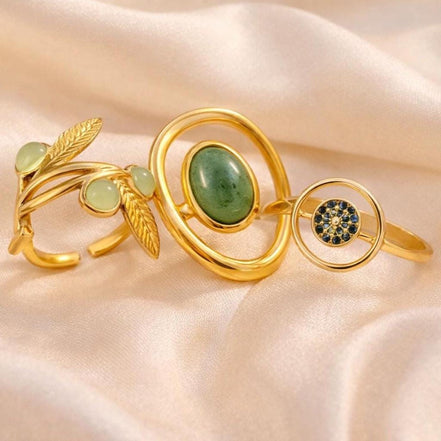 Gold Spiral Jade Stone Ring - Bold Green Jade Statement Ring - Chunky Gold Wrap Ring - Gift for Mom