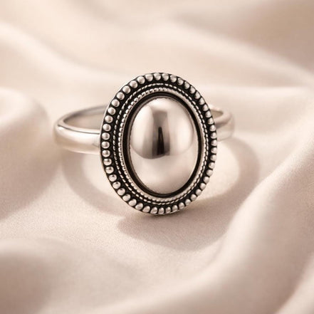 Silver Oval Dome Ring - Vintage Boho Dotted Border Ring - Oxidized Silver Statement Ring - Minimalist Ring - Gift for mom